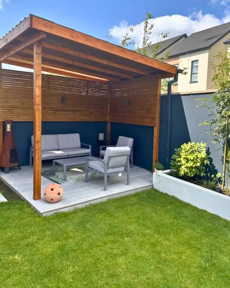 Outdoor sitting area garden project by HomeZone Garden