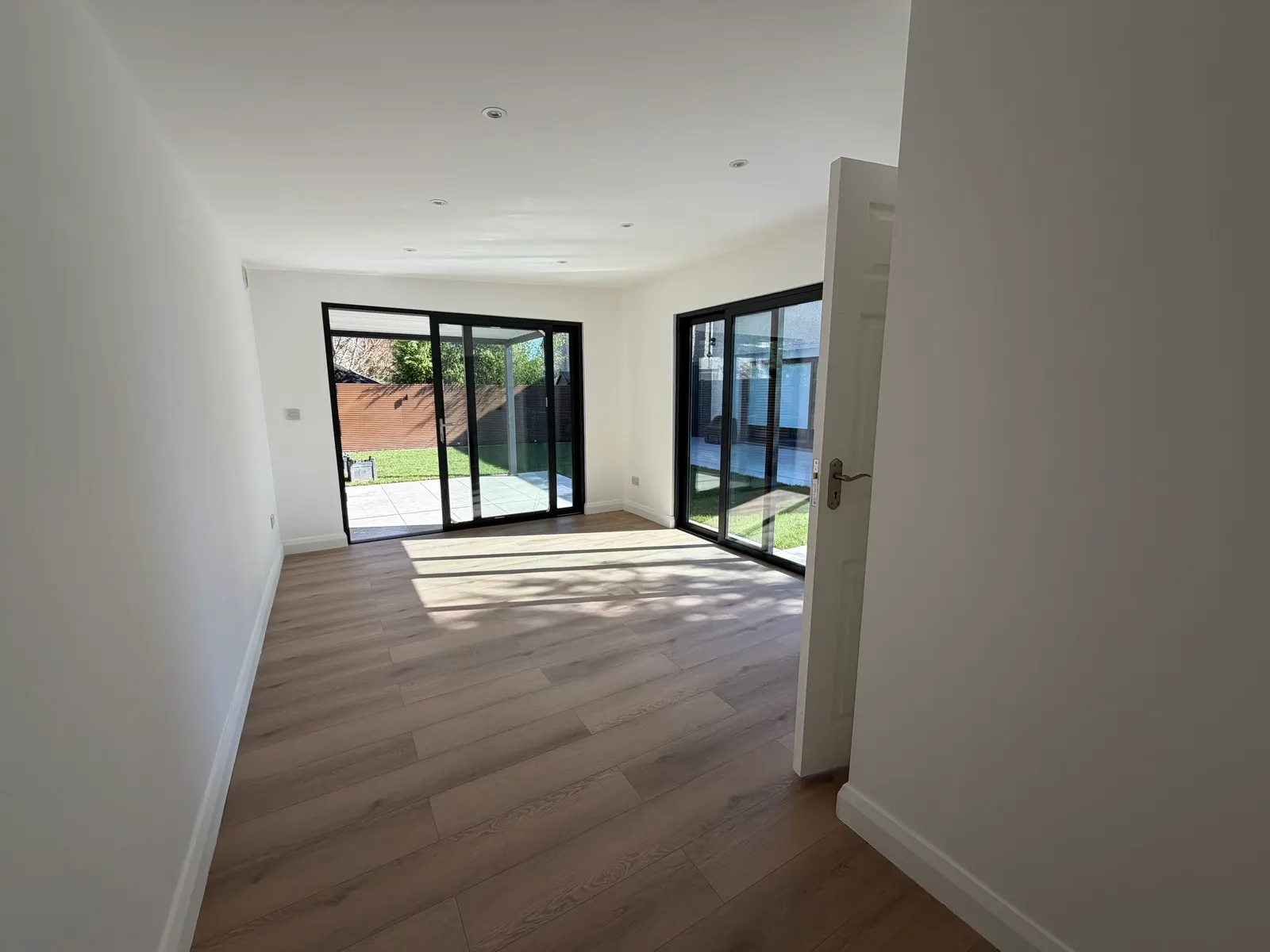 Garden Rooms & House Extensions in Ireland: New Planning Rules for 2026 supporting image 1