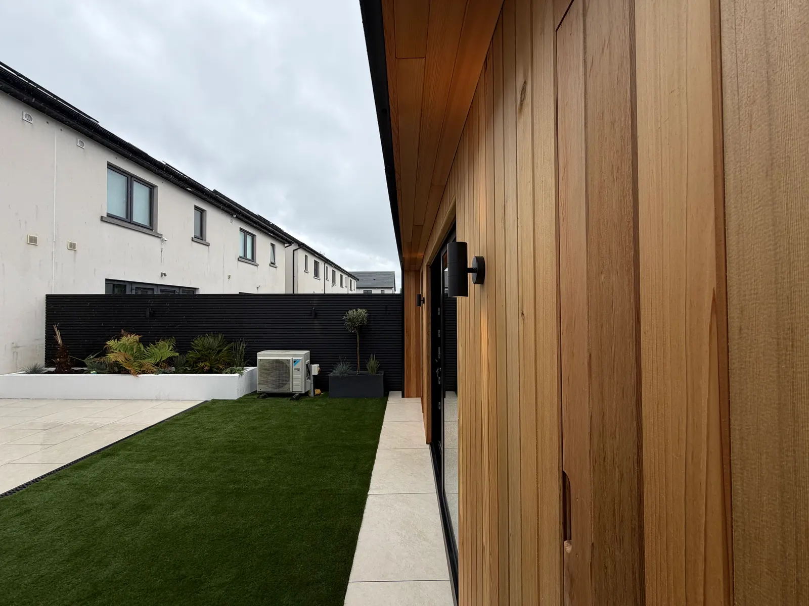 7 Signs Your Garden Needs a Complete Makeover supporting image 3