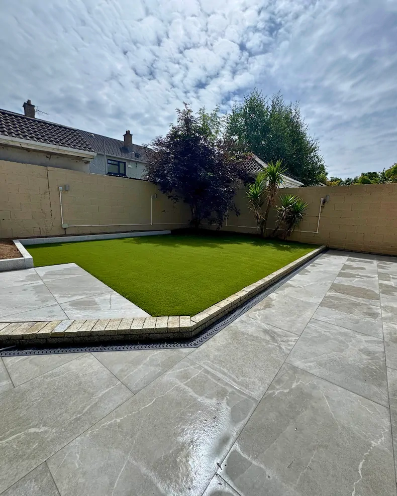 Bed. Paving. Grass.