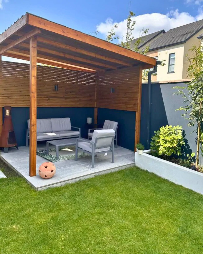 Outdoor sitting area