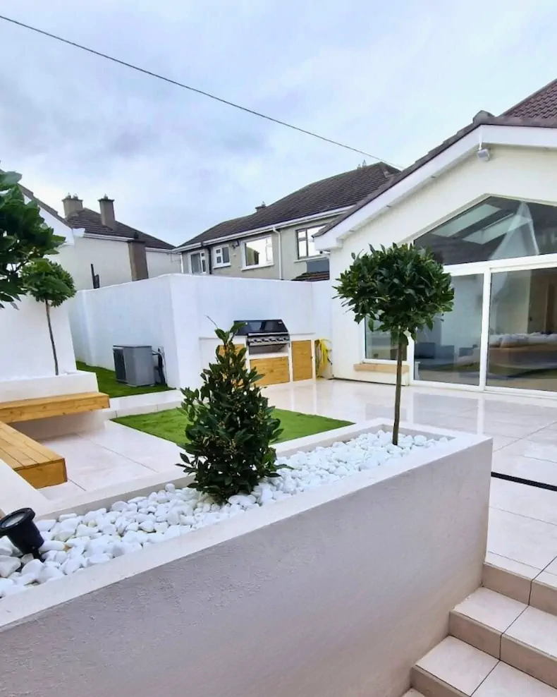 Low-maintenance garden with artificial grass