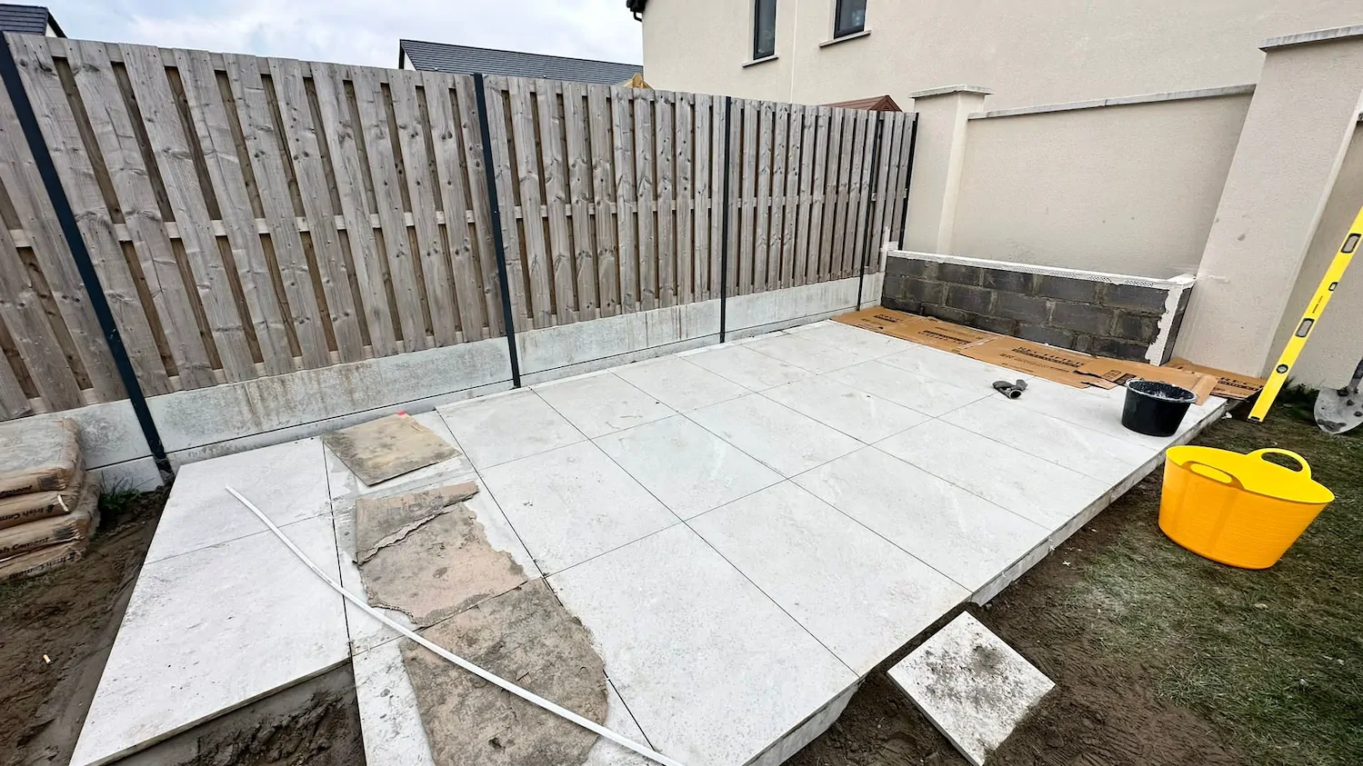 Patio Paving Front Project 25